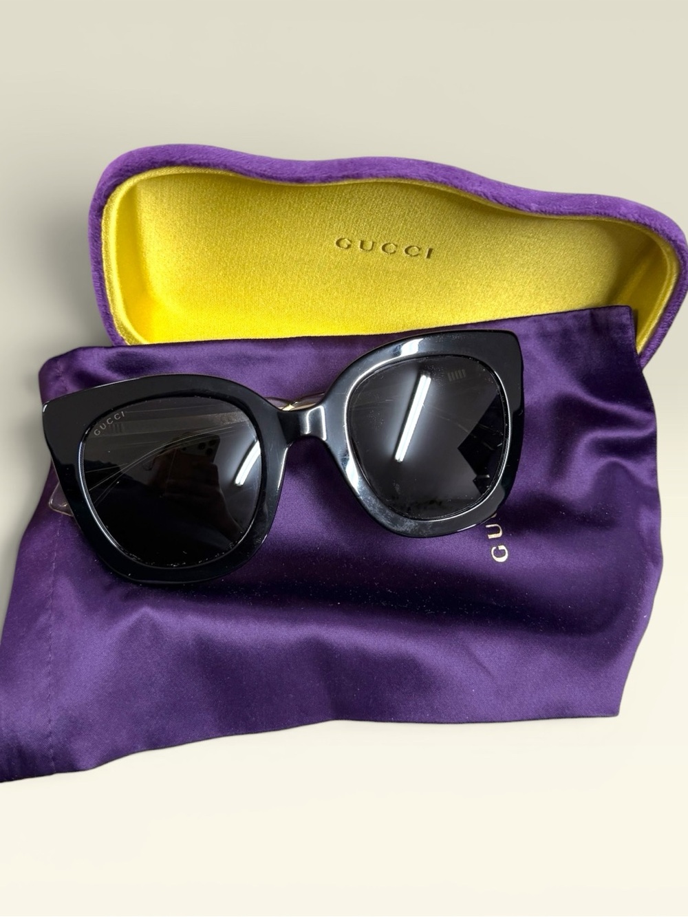 Gucci Black Sunglasses